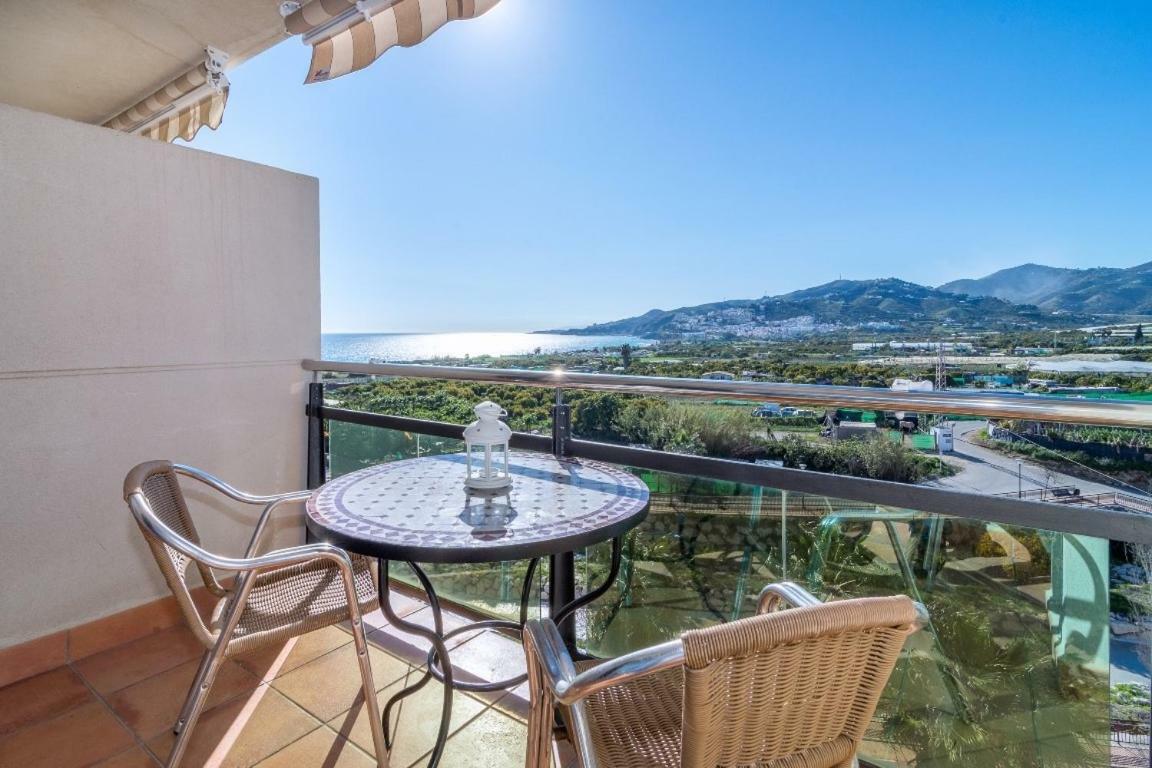 Apartamento En El Mirador De Nerja Dış mekan fotoğraf